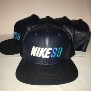 NIKE SB/SKATEBOARD Leather Hats